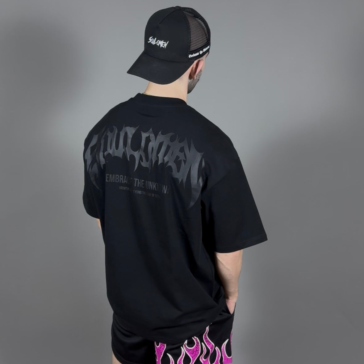 "ETU" PREMIUM OVERSIZED TEE - BLACK / BLACK