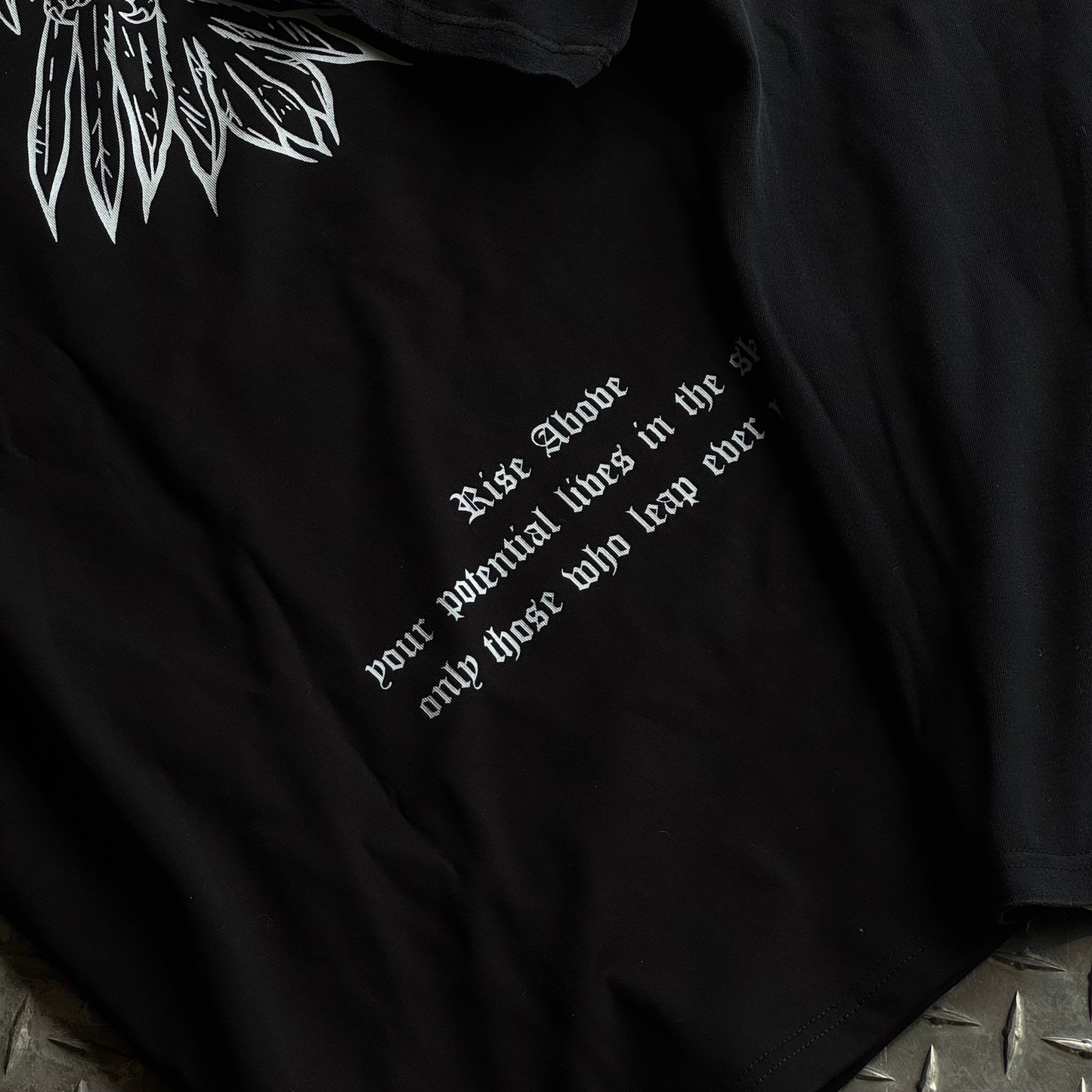 “FLY HIGH” V2 PREMIUM OVERSIZED TEE - BLACK / WHITE