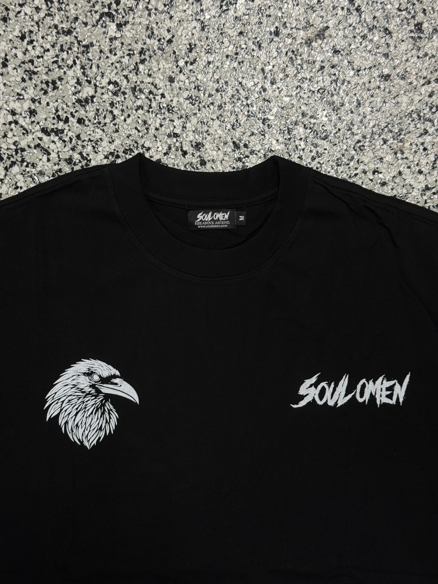 "FLY HIGH" PREMIUM OVERSIZED TEE - BLACK / WHITE
