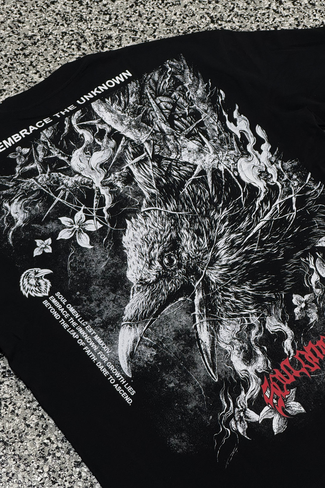 "VEIL OF THE UNKNOWN" PREMIUM OVERSIZED TEE - BLACK