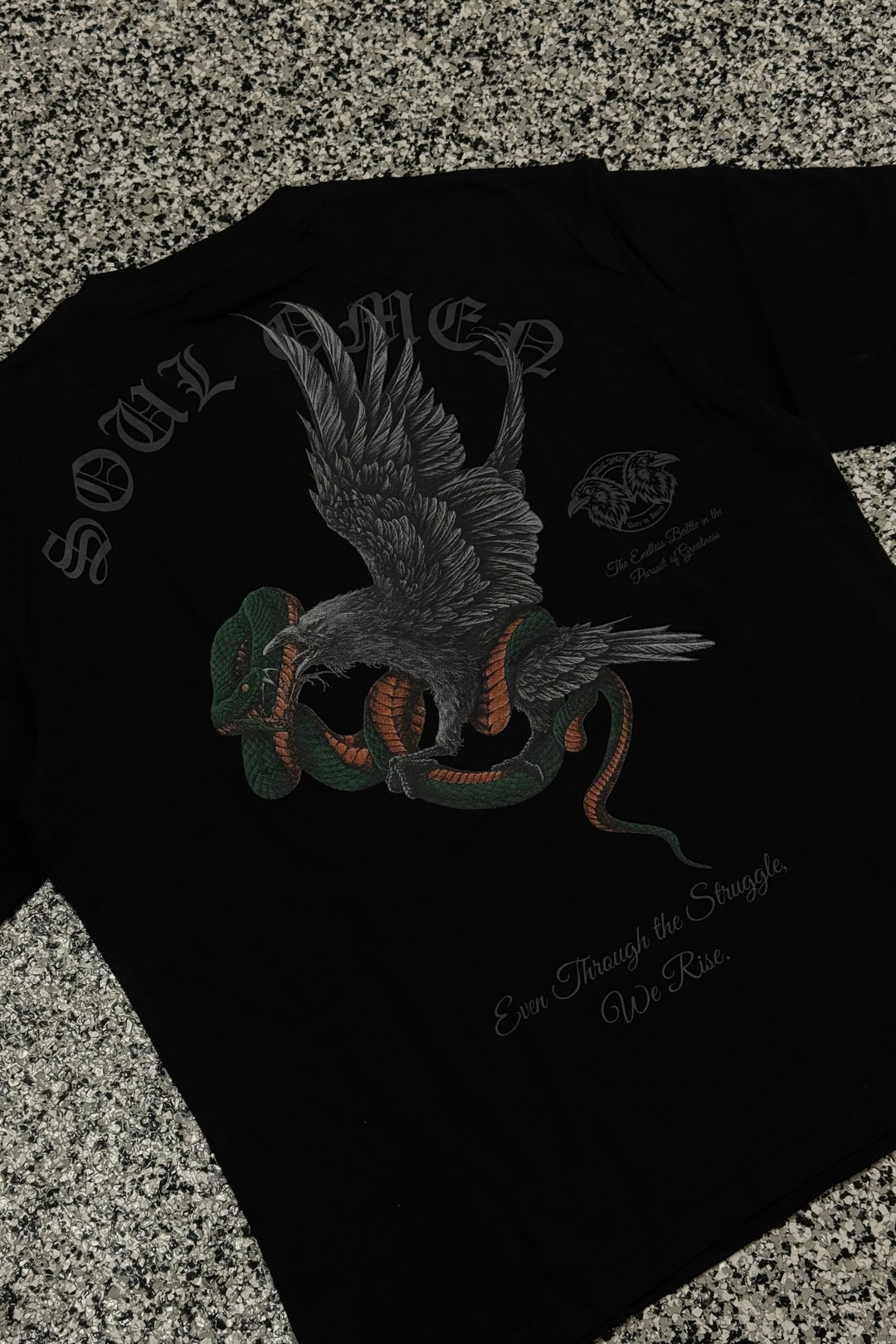 “ENDLESS BATTLE” PREMIUM OVERSIZED TEE - BLACK