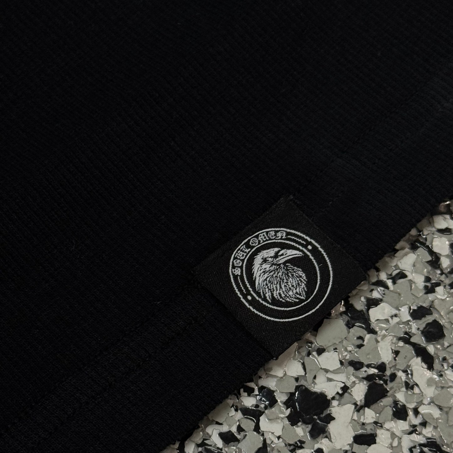PREMIUM HEAVYWEIGHT BEATER - BLACK