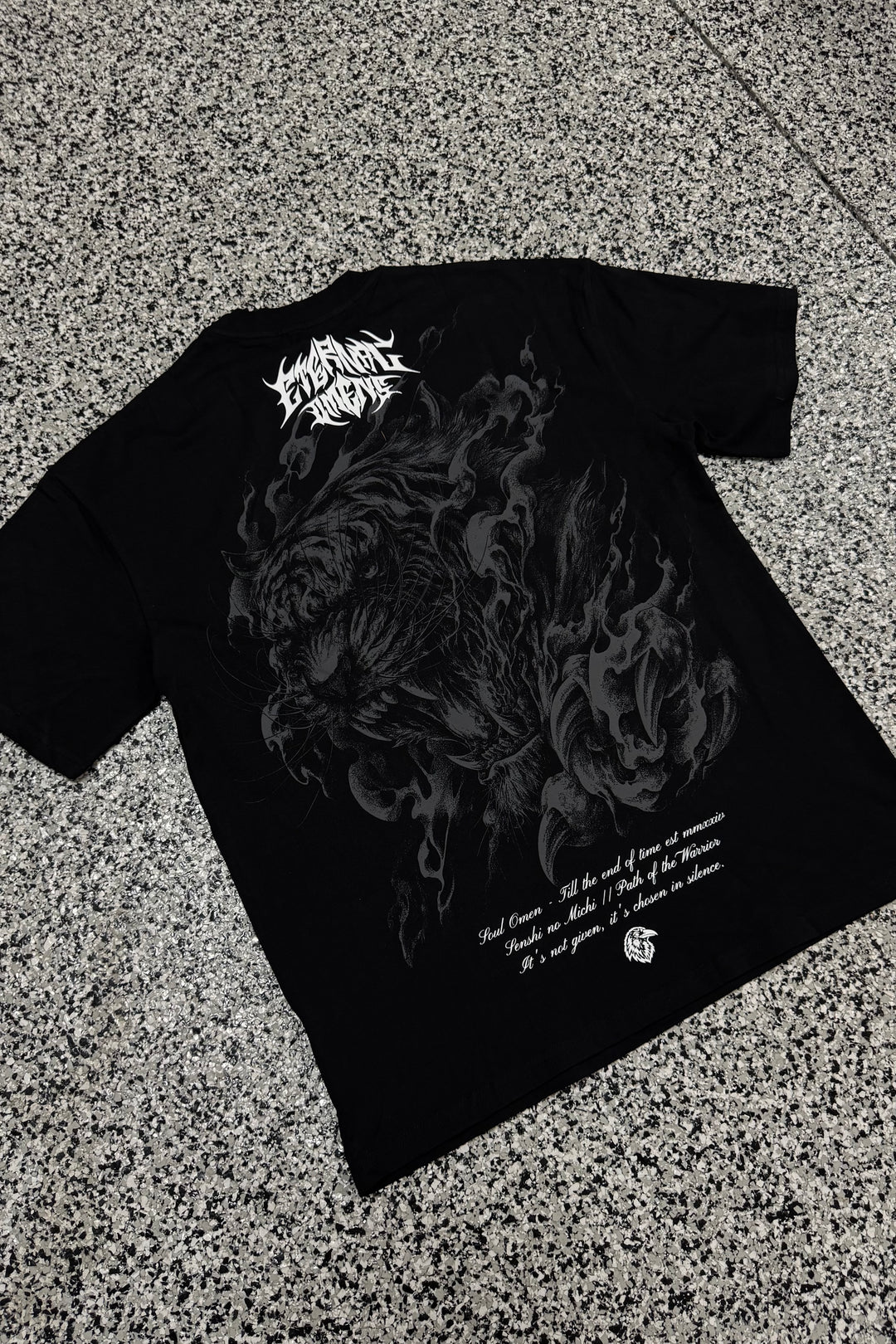 "TORA NO IKARI" PREMIUM OVERSIZED TEE - BLACK