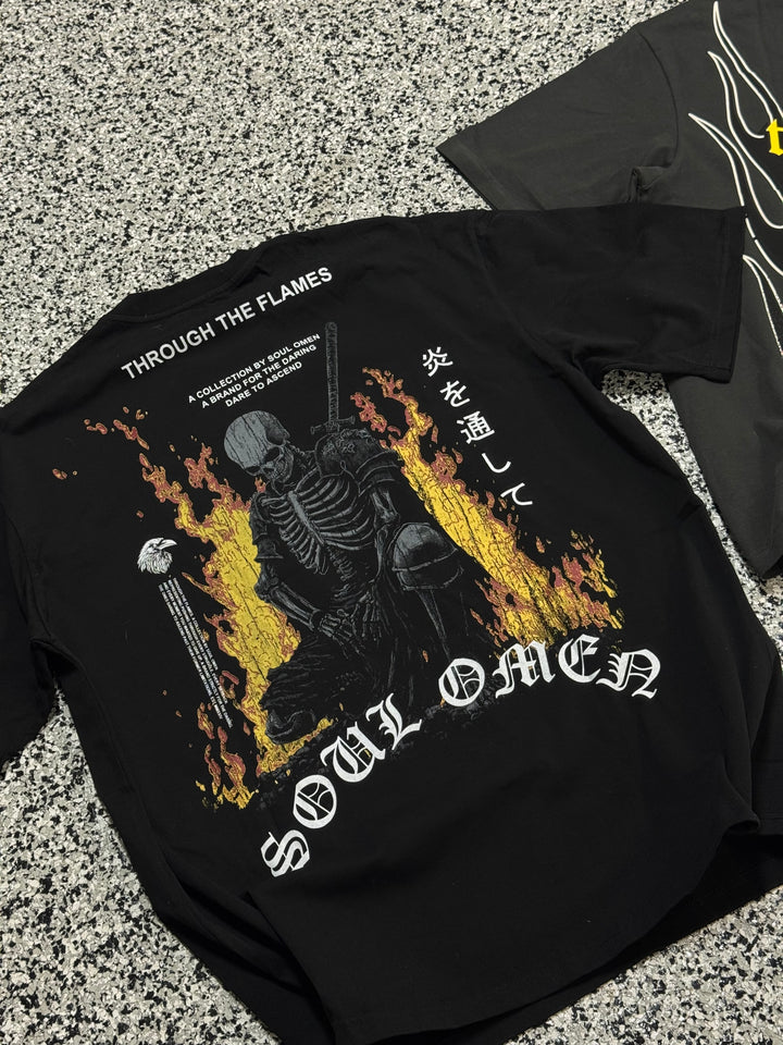 "RESILIENT" PREMIUM OVERSIZED TEE - BLACK