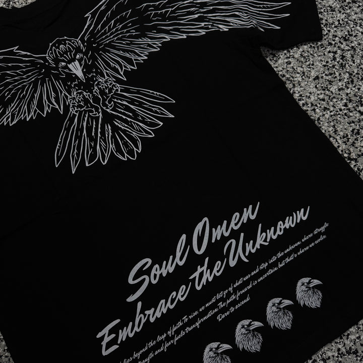 "FLY HIGH" PREMIUM OVERSIZED TEE - BLACK / WHITE