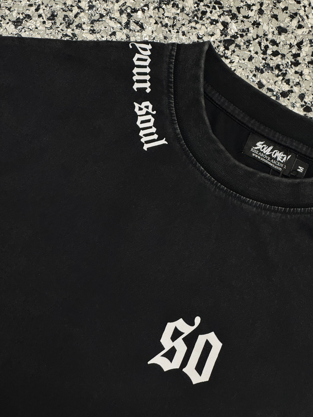 "FOLLOW YOUR SOUL" PREMIUM OVERSIZED TEE - STONE WASHED BLACK