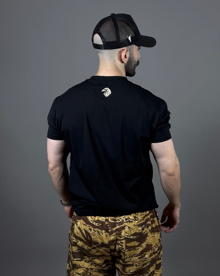 CORE FITTED TEE - BLACK / CREAM