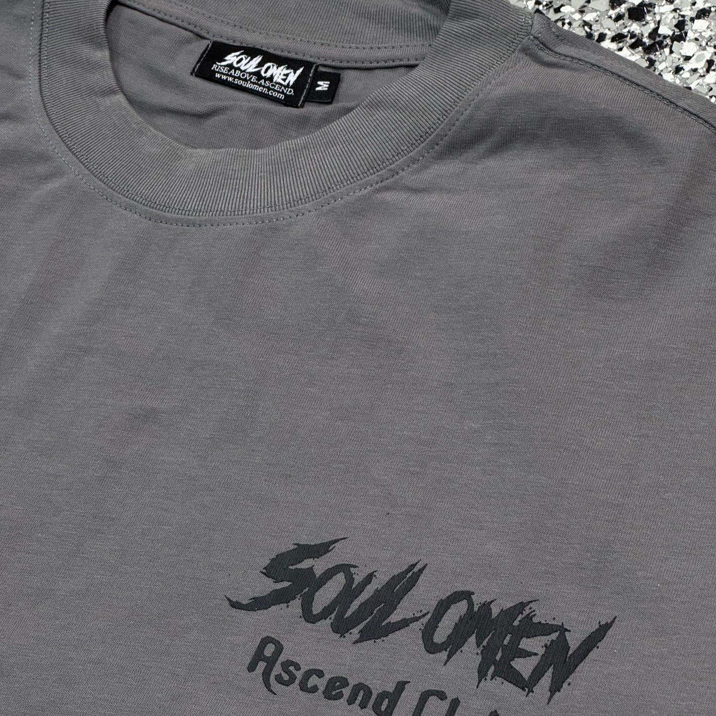 "FLY HIGH" PREMIUM OVERSIZED TEE - GRAY / BLACK