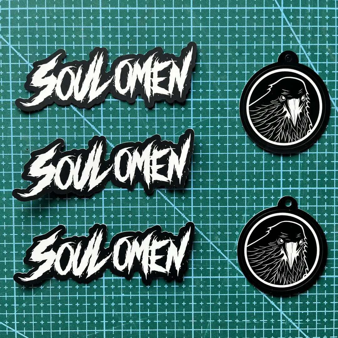 "SOUL OMEN" STICKER - WHITE / BLACK